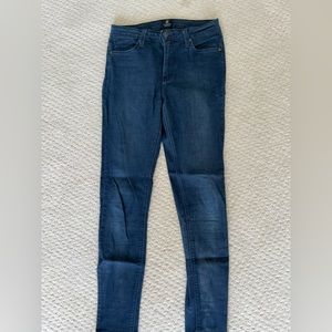 Just black skinny jeans